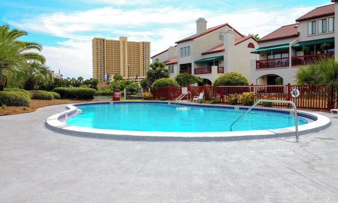 Gulf Lagoon Beach Condo | Cozy Lagoon Resort Studio: Beach, Pool & Spa Nearby