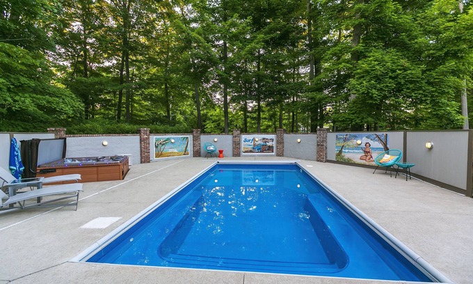 Oakland Hills at Geist House | Resort Style Living: Heated Pool, Hot Tub & Game Room
