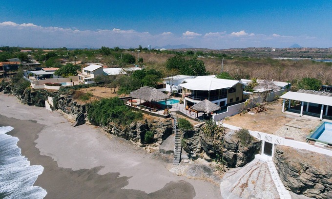 Puerto Sandino Villa | Oceanfront Villa with Pool & Spa for Your Dream Getaway
