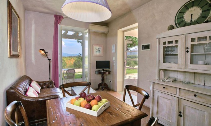 Braccagni House | Relaxing Resort with Pool, Wellness Area & Air Conditioning