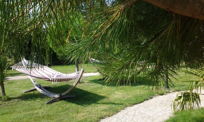 La Fresnais House | Relaxation Awaits at Cotton Orchard with Ocean Views