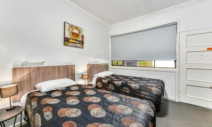 Naracoorte Hotel | Discover Family-Friendly Comfort at Rest Motels