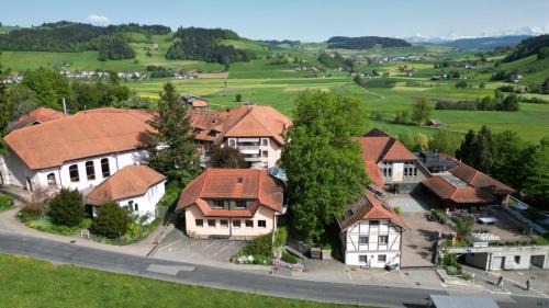 Walkringen Hotel | Pet-Friendly Retreat at Restaurant Hotel Rüttihubelbad