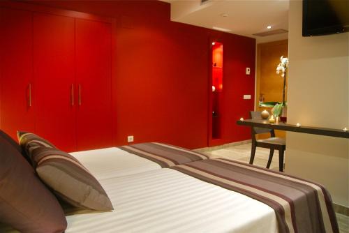 Tapis House | Discover Restaurante y Alojamiento Can Mach - Rated 9/10