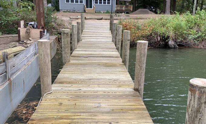 Kilmarnock House | Relaxing River House with Private Dock Near Downtown Kilmarnock