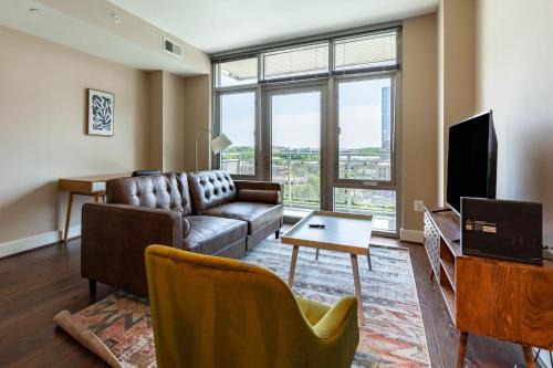 Reston Apartment | Reston 1BR Retreat with Pool & Pet-Friendly Access