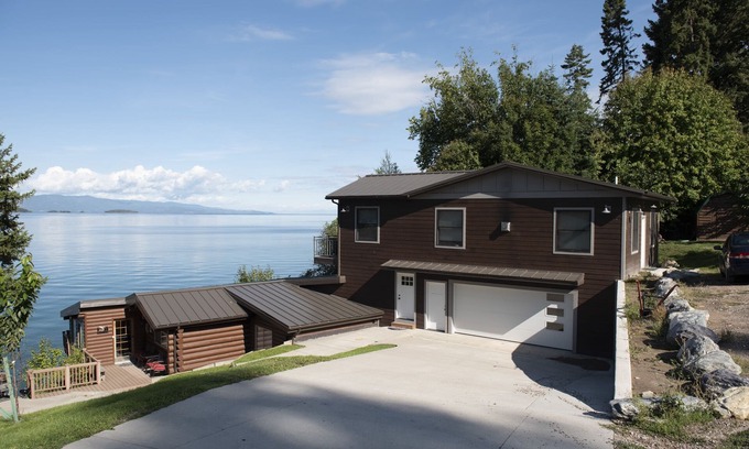 Finley Point Cabin | Historic 1940's Resort Cabin with Lake Views & Hot Tub