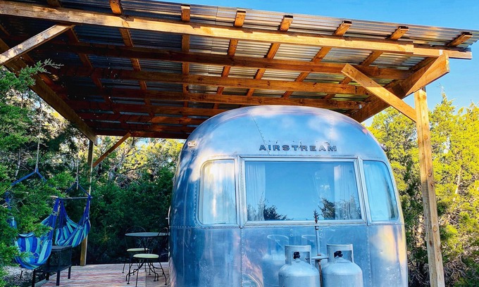 Austin House | Cozy Restored Airstream with Private Wooded Patio Escape