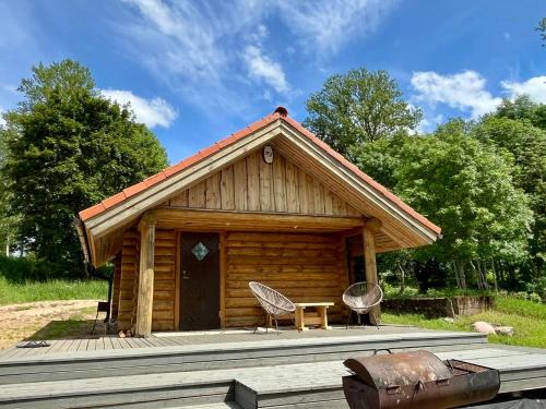 Sangaste Ski Chalet | Top-Rated Restu Forest Saunahouse: Pet and Child Friendly