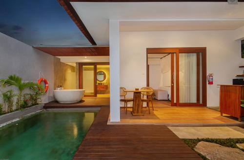 Petulu Villa | Discover Reswaha Villas: 4-Star Retreat with Pool & Spa