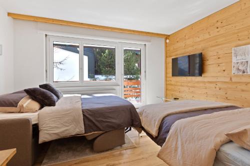 Leukerbad Apartment | Alpine Retreat: Peaceful Renovated Studio for Families