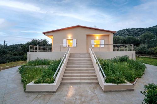 Malia Apartment | Retreat in Malia