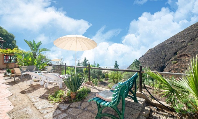 La Escalona House | Discover Belvilla by OYO Tenerife Nature Retreat Getaway