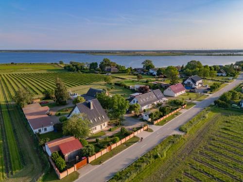 Usedom Apartment | Relax at Reusenhof Am Haff with Oceanfront Comfort