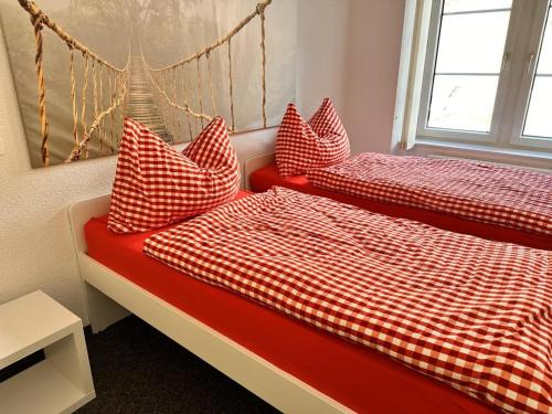 Luchsingen Apartment | Family-Friendly Retreat at Revier Kanzlei im Hazzo