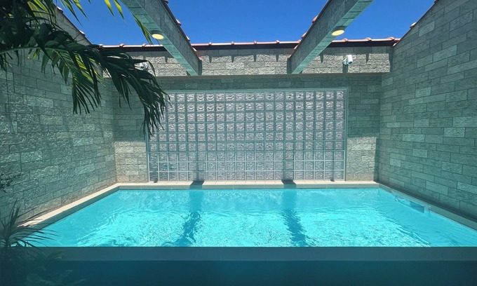 Chatan Villa | ReVIERA Resort Villa