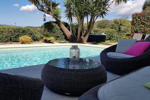 Sainte-Maxime Villa | Villa Retreat with Spa, Ocean View & Private Pool