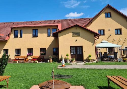 Kraliky House | Oceanfront Retreat at Rezidence Lipka with Top Amenities