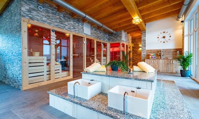Dipperz Hotel | Discover Rhön Residence: Family-Friendly with Spa & Pool