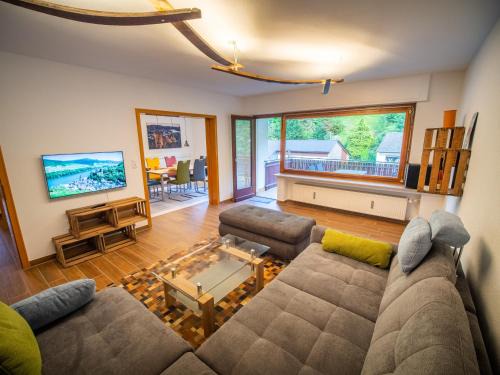 Mainz-Bingen Apartment | Wine & Style Retreat: 90 qm Ferienwohnung by the Rhine
