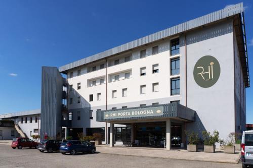 Pieve di Cento Hotel | Reliable RHI Porta Bologna: Pet-Friendly 4-Star Accommodations