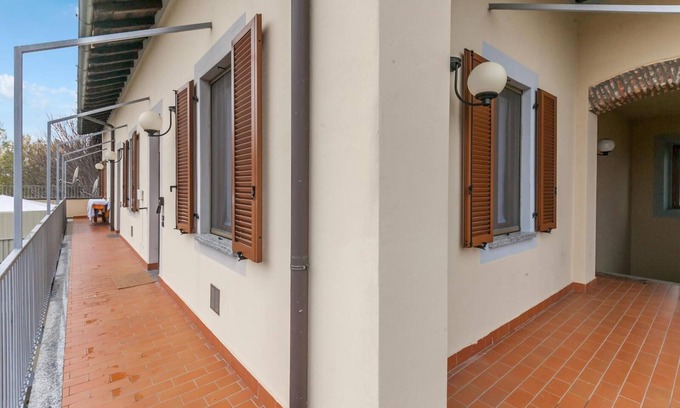 Rho Apartment | Cozy Rhome 14: Ideal Apartment for Smart Workers