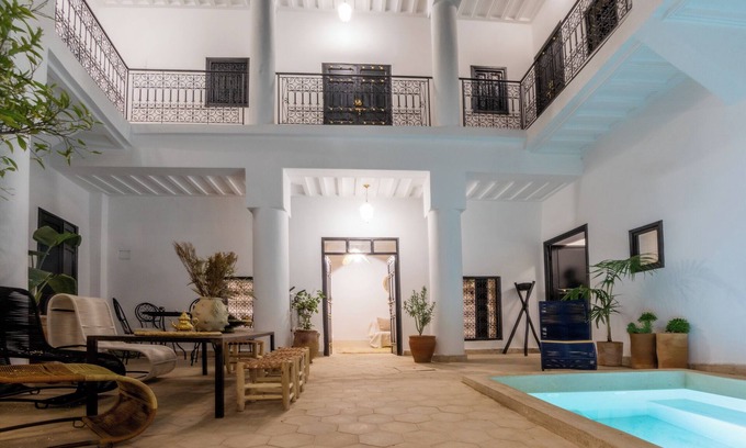 Assouel House | Riad 27: Exclusive Retreat with Hammam & Spa in the Medina