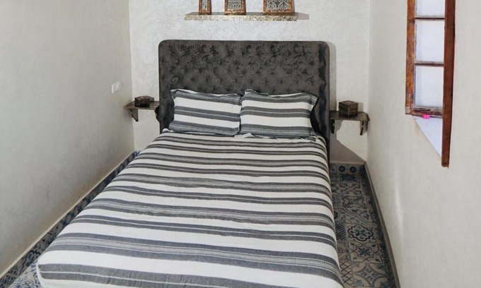 El Ayoun House | Enjoy Breakfast and Comfort at Riad Amelia: Ahmed Soultan Room