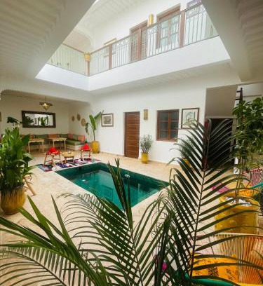 Douar Sidi Youssef Ben Ali Bed & Breakfast | Oceanfront Escape at Riad dei colori - Breathtaking Views