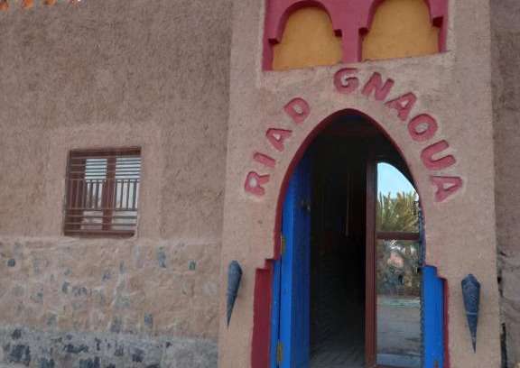 Merzouga House | Charming Riad Gnaoua Khamlia: Pet-Friendly with Breakfast