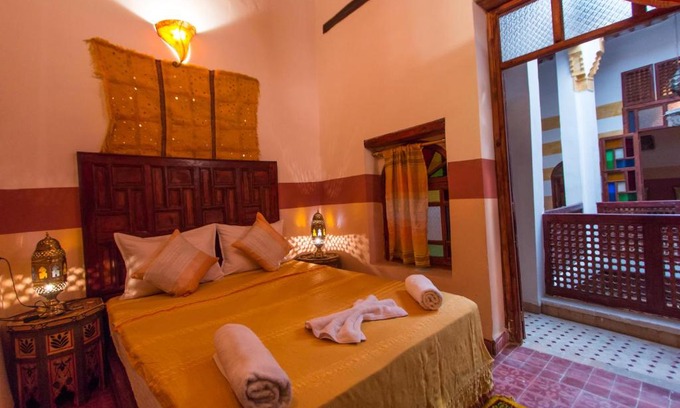 Zekkak Er Roumane Bed & Breakfast | Pet Friendly Riad La Presidence with Breakfast & Family Amenities