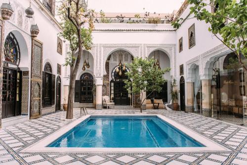 Ain Azlitan House | Stay at Riad Maison Bleue and Spa: Guests Love the Pool!