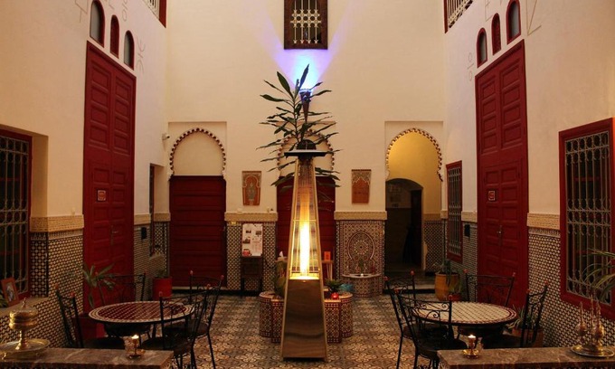L'Ocean House | Discover Riad Meftaha: Family-Friendly with Restaurant & Breakfast