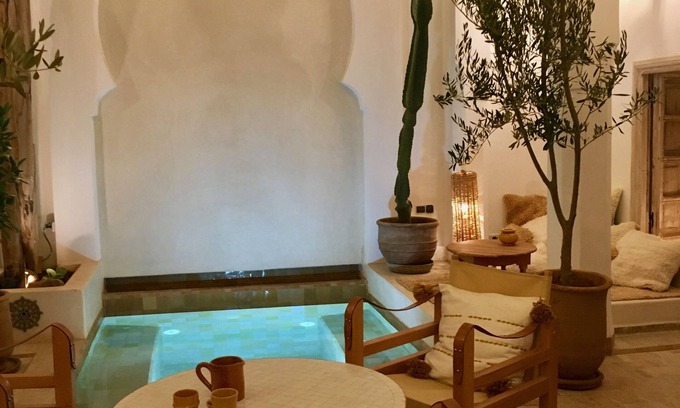 Assouel House | Explore Riad "Miel": Cozy Rooms with Pool & Breakfast