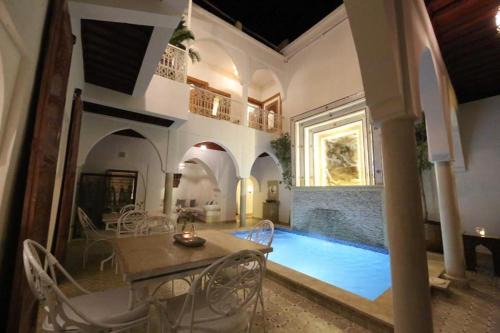Sidi Abdallah Ghiat House | Top-Rated Riad Oum H&N with Pool and Restaurant Amenities