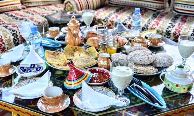 Medina of Rabat House | Relaxing Riad Razoli Sidi Fateh with Oceanfront Pool
