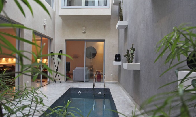Sidi Bou Amar Villa | Discover RIAD ROMANA: Poolside Oasis in Marrakech