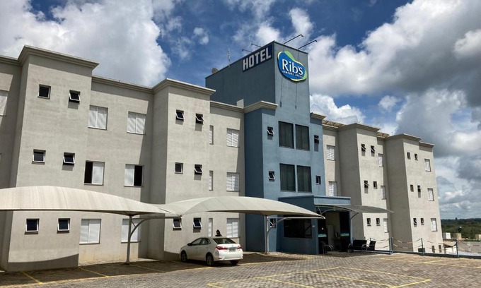 Piumhi Hotel | Ribs Hotel: Highly Rated 4-Star Stay with Breakfast & More