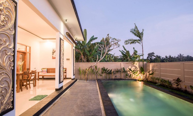 Mas Villa | Explore Rice View Villa: Embrace Ubud's Unique Atmosphere
