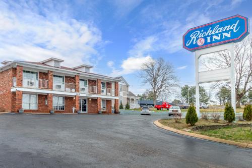 Columbia Hotel | Inviting Richland Inn of Columbia: Pet & Child Friendly Stay