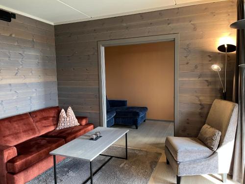 Beitostolen Apartment | Idyllic Views at Riddertunet with Pet-Friendly Amenities