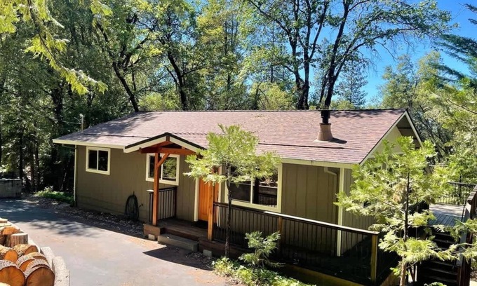 Twain Harte House | Ridge Getaway: Enjoy Twain Harte Lake Access & Amenities