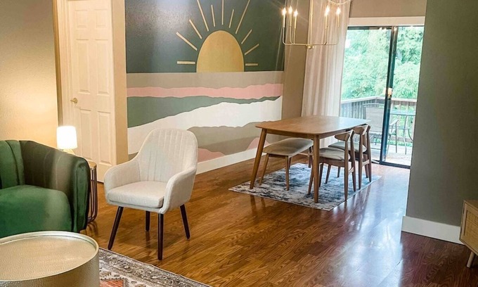 Hardy House | Experience Ridge Run: Pet-Friendly Stay in Cherokee Village