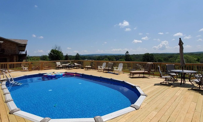 Farmington Cabin | Family Retreat at Ridgecrest: Pool, Hot Tub & Mountain Views