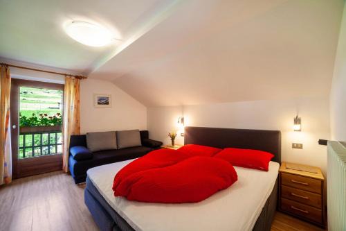 Curon Venosta Apartment | Pet-Friendly Rieglhof Apartment Kükennest with Great Reviews