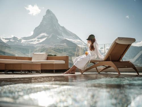 Zermatt Hotel | Riffelalp Resort 2222m: Pet-Friendly Retreat with Spa & Pool