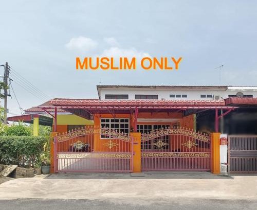Jitra House | Pet-Friendly Rifqi Homestay: A Family Retreat Rated 8.6