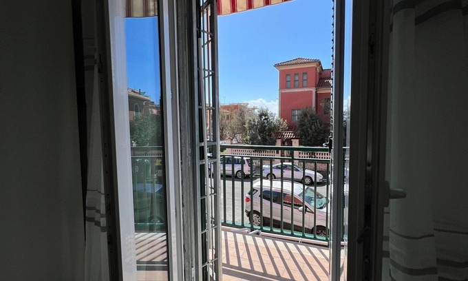 Quartiere XXXIII Lido di Ostia Ponente Bed & Breakfast | Discover Rifugio San Francesco: Family-Friendly Retreat