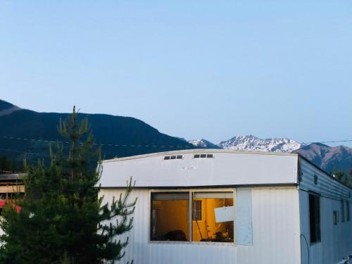 Regional District of Fraser-Fort George Resort | Family-Friendly Valemount Choice Accommodations Awaits