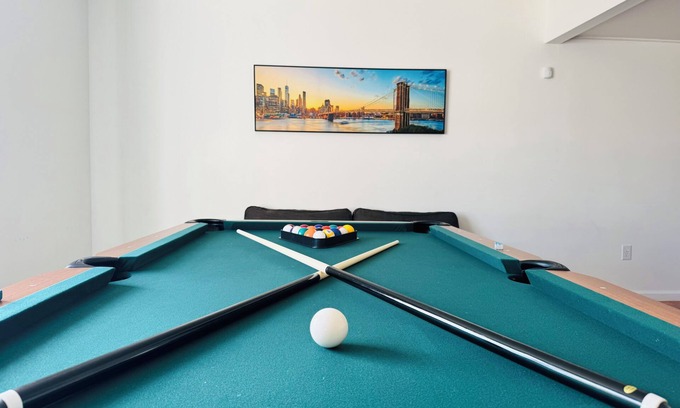 Dover House | Prime Location in Dover: Pool & Family-Friendly Amenities
